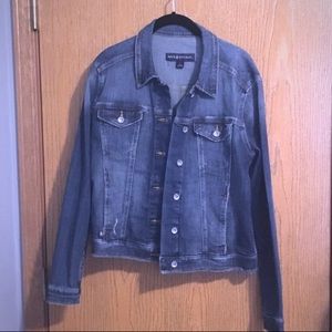 Rock & Republic distressed denim jacket in L